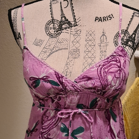 Dress - Picture 2 of 4